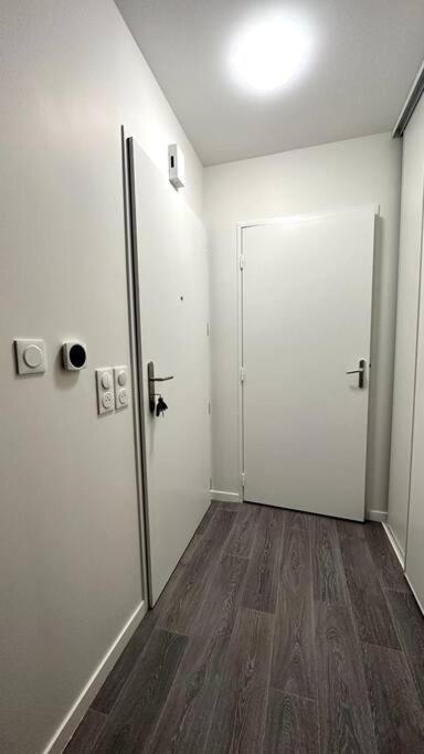 Appartement Cozy - Quartier Residentiel Melun Exteriér fotografie
